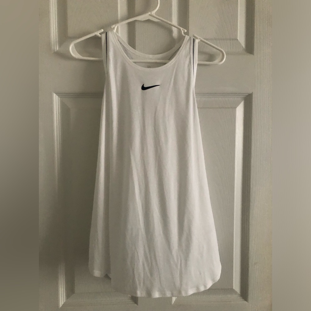 White Nike dri fit tank top